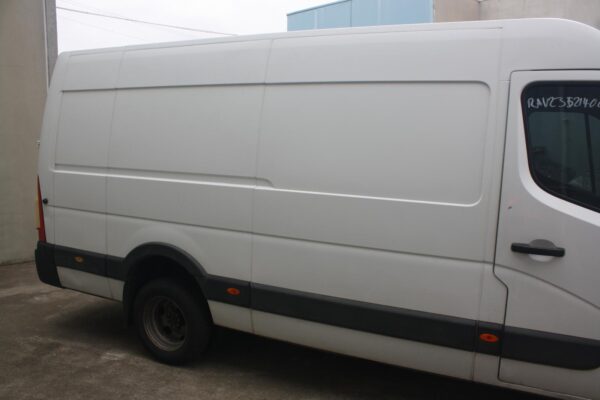 RENAULT MASTER X62 09/2011-ON RIGHT SIDE LONG MOULD - Image 11