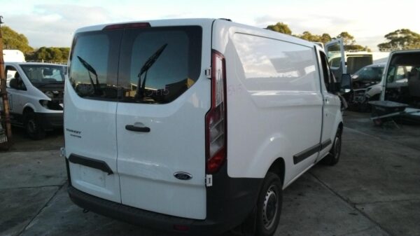 FORD TRANSIT CUSTOM VN 09/2013-12/2017 REAR BUMPER BAR NON PARK SENSOR TYPE - Image 19