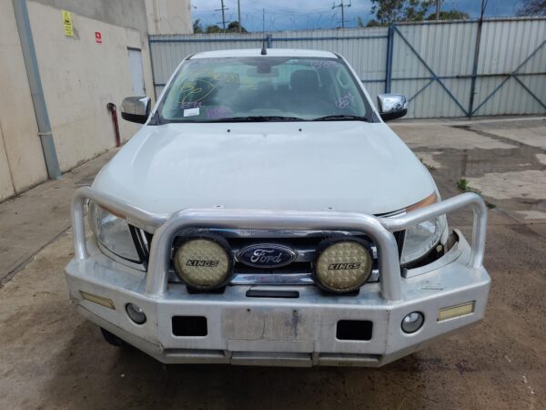 FORD RANGER PX 06/2011-04/2022 LEFT FRONT DOOR WINDOW DUAL CAB TEMPERED TYPE - Image 38