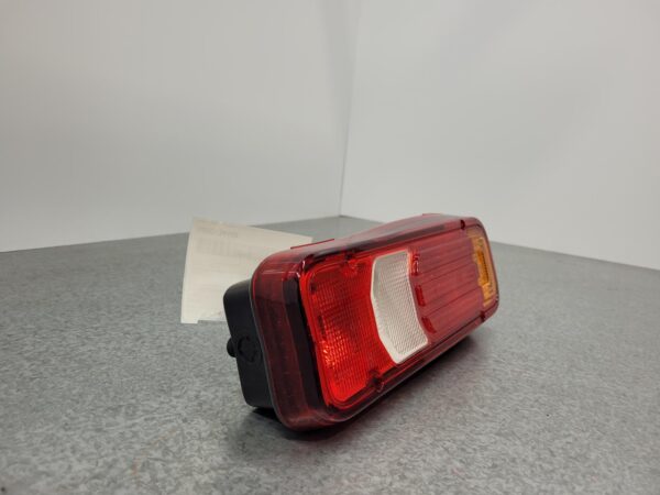 IVECO DAILY 6TH GEN 01/2015-2023 COMPLETE LEFT TAILLIGHT IN BUMPER 6TH GEN - Image 3