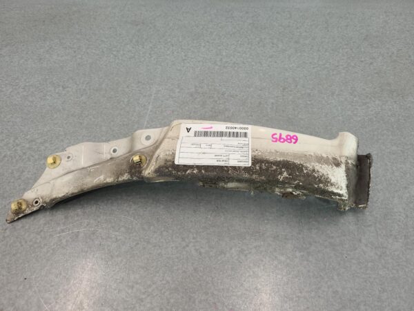 VOLKSWAGEN CRAFTER 02/2007-07/2017 LOWER LEFT GUARD - Image 2