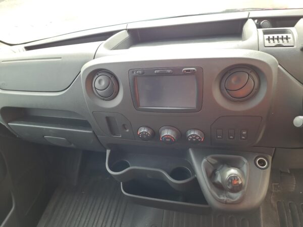 RENAULT MASTER X62 09/2011-01/2020 STEREO HEAD UNIT - Image 26
