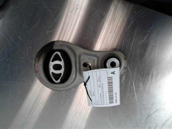 RENAULT MASTER X62 09/2011-ON CENTER GEARBOX/ENGINE MOUNT - Image 33