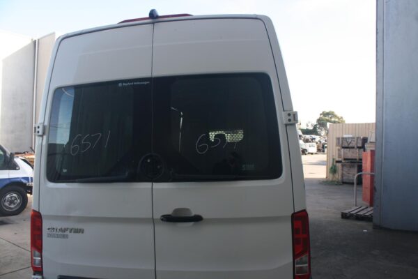 VOLKSWAGEN CRAFTER SY1 08/2017-ON CALIPER LEFT REAR AWD/FWD - Image 11