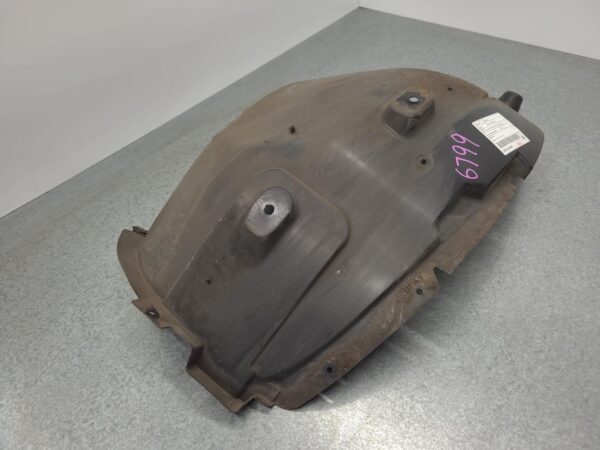 MERCEDES BENZ SPRINTER VS30 05/2018-ON RIGHT FRONT REAR SECTION GUARD LINER - Image 2