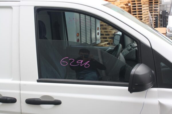 MERCEDES BENZ VITO 639 02/2011-02/2015 LEFT FRONT WINDOW REGULATOR ASSEMBLY - Image 6