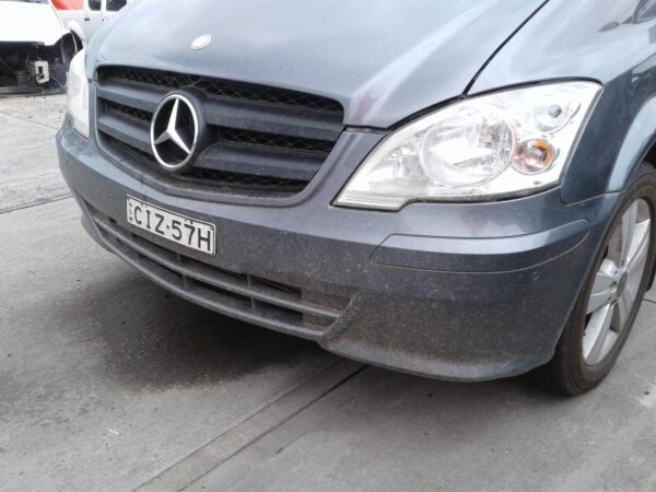 MERCEDES BENZ VITO 639 MY11 02/2011-02/2015 RIGHT REAR 1/4 DOOR GLASS - Image 9