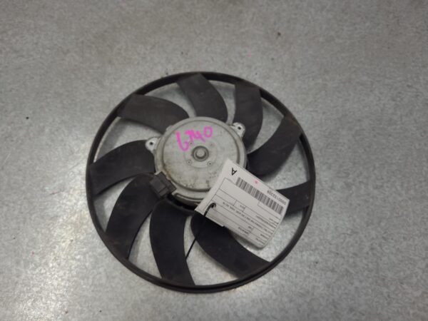 MERCEDES BENZ SPRINTER VS30 05/2018-ON RIGHT ELECTRIC THERMO FAN ONLY - Image 2