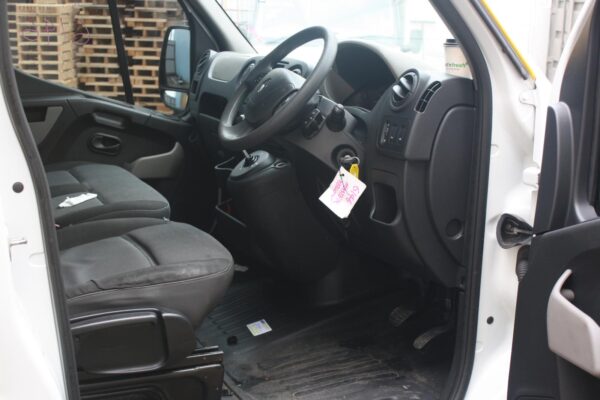 RENAULT MASTER X62 09/2011-ON CENTER GEARBOX/ENGINE MOUNT - Image 20