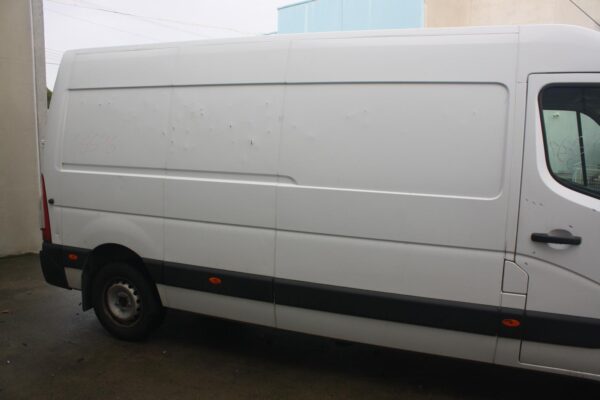 RENAULT MASTER X62 09/2011-ON ANTENNA - Image 13