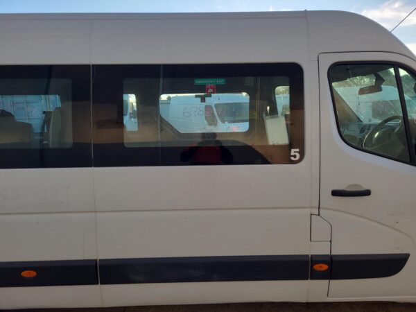 RENAULT MASTER X62 09/2011-ON BODY/DOOR MOULD RIGHT REAR - Image 35