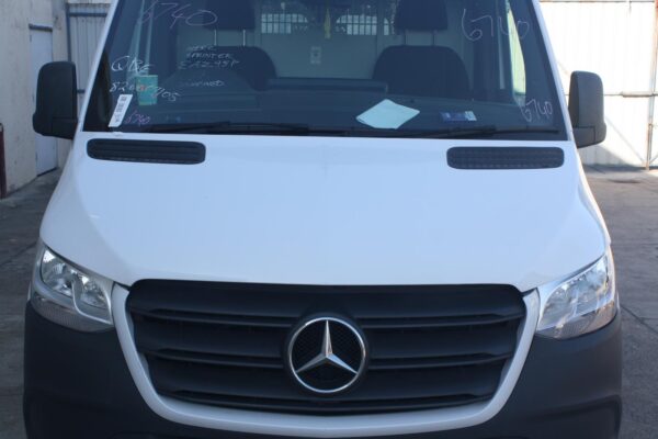 MERCEDES BENZ SPRINTER VS30 05/2018-ON RIGHT ELECTRIC THERMO FAN ONLY - Image 9
