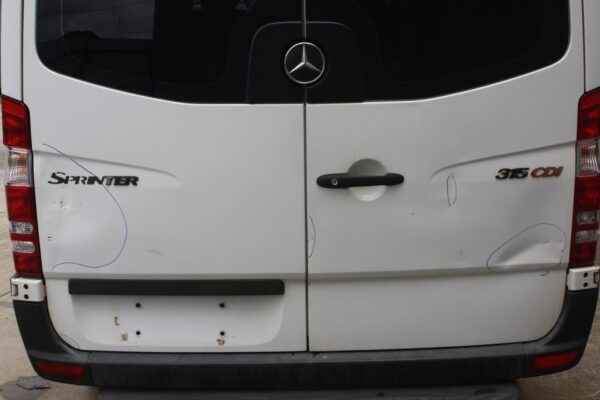 MERCEDES BENZ SPRINTER NCV3 10/2006-04/2018 REAR BUMPER BAR END LEFT - Image 35