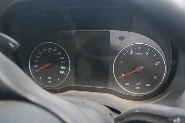 MERCEDES BENZ SPRINTER VS30 05/2018-ON AIR CLEANER 2.1L DIESEL - Image 27