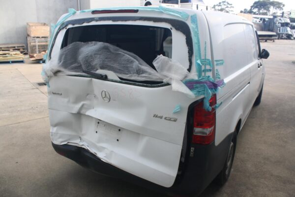 MERCEDES BENZ VITO 447 03/2015-ON RIGHT FRONT HUB ASSEMBLY RWD - Image 19