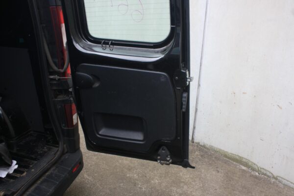 RENAULT TRAFIC X82 01/2015-ON RIGHT UPPER TAILLIGHT SURROUND BARN DOOR TYPE - Image 21