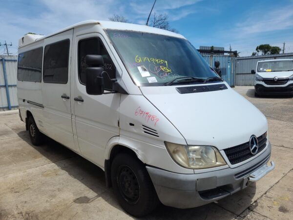 MERCEDES BENZ SPRINTER 02/1998-10/2006 A/C FAN - Image 17