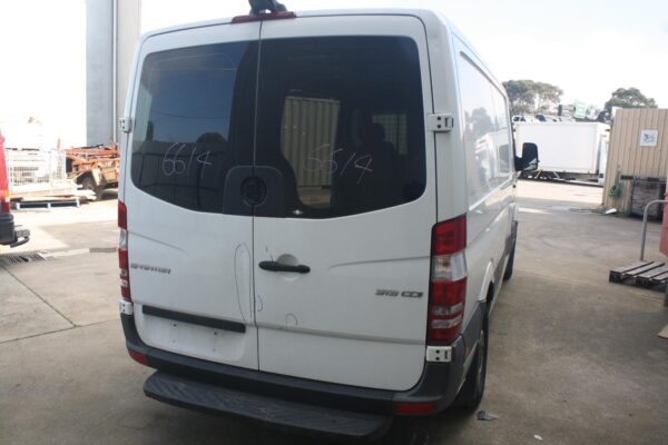 MERCEDES BENZ SPRINTER NCV3 09/2009-04/2018 TRANSMISSION AUTOMATIC RWD 2.1L - Image 9