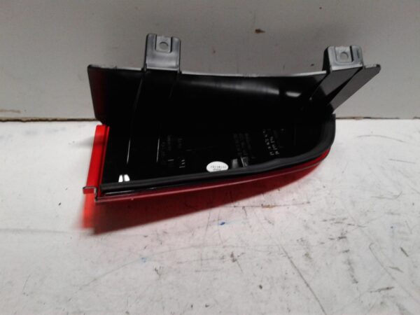 MERCEDES BENZ VITO 639 02/2006-2015 NEW LEFT UPPER TAILLIGHT REFLECTOR LENS - Image 3