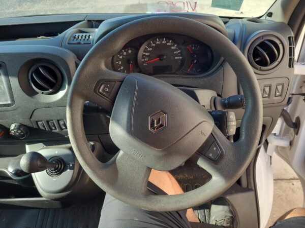 RENAULT MASTER X62 09/2011-ON BODY CONTROL MODULE 2.3L DIESEL - Image 9