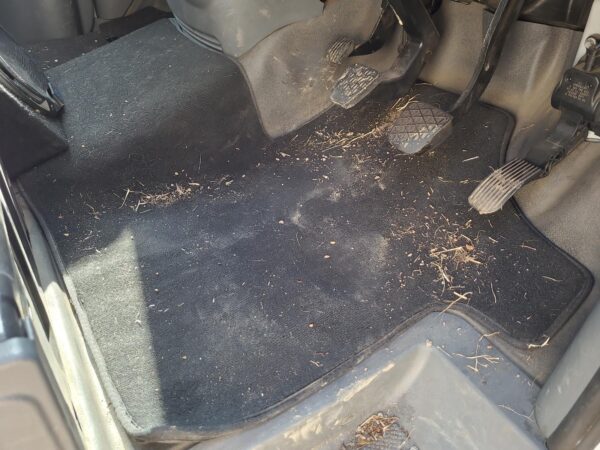 MERCEDES BENZ VITO 639 05/2004-01/2011 FRONT FACTORY FLOORING CARPET VAN - Image 9