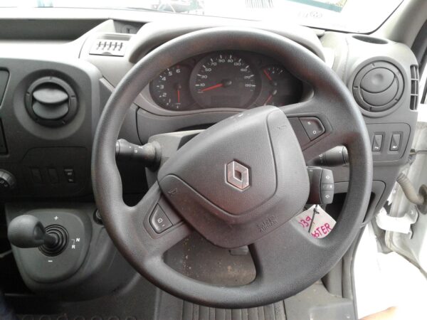 RENAULT MASTER X62 09/2011-ON FACTORY GPS MAPS REMOTE CONTROL - Image 27