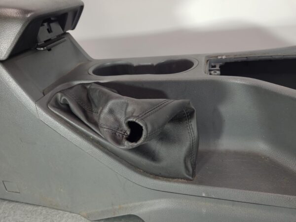 FORD RANGER PX SERIES 1 06/2011-06/2015 CONSOLE W/ 4WD SWITCH BUCKET SEAT TYPE - Image 4