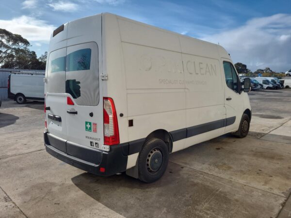 RENAULT MASTER X62 09/2011-ON BODY CONTROL MODULE 2.3L DIESEL - Image 6