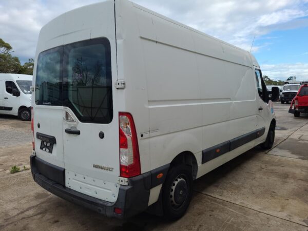 RENAULT MASTER X62 09/2011-ON RIGHT FRONT BODY RUBBER SEAL - Image 5