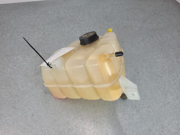 MAZDA BT50 UR 09/2015-06/2020 OVERFLOW BOTTLE DIESEL 2.2/3.2L - Image 2