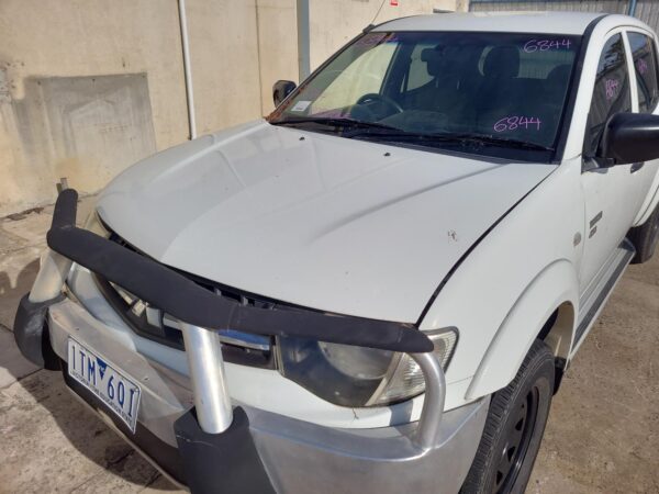 MITSUBISHI TRITON MN 08/2009-04/2015 RADIATOR GRILLE FIN TYPE - Image 11