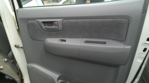 TOYOTA HILUX 03/2005-08/2011 SET OF 4 SUIT SR5 STANDARD STEEL WHEELS - Image 6