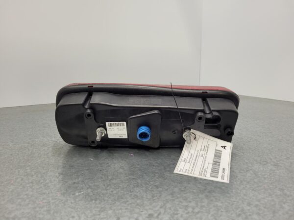 IVECO DAILY 6TH GEN 01/2015-2023 RIGHT TAILLIGHT IN BUMPER CAB CHASSIS - Image 4