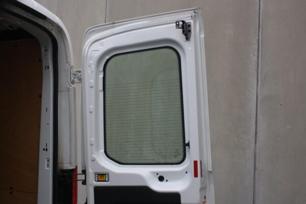 FORD TRANSIT VO 02/2014-ON HIGH LEVEL STOPLIGHT - Image 21