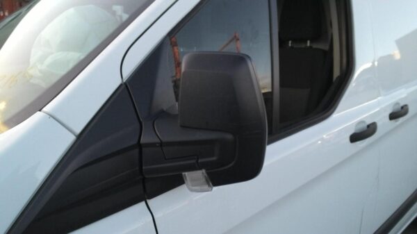 FORD TRANSIT CUSTOM VN 09/2013-12/2017 REAR BUMPER BAR NON PARK SENSOR TYPE - Image 3