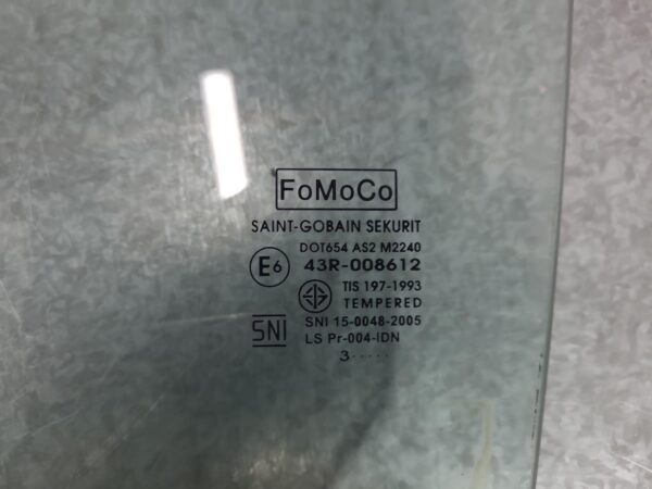 FORD RANGER PX 06/2011-04/2022 LEFT FRONT DOOR WINDOW DUAL CAB TEMPERED TYPE - Image 2