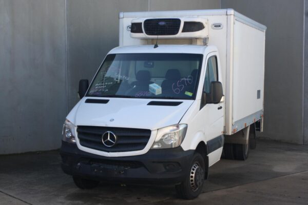 MERCEDES BENZ SPRINTER NCV3 10/2006-04/2018 LEFT TAILLIGHT CAB CHASSIS - Image 5