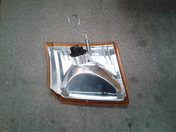 FORD TRANSIT VF-VG 05/1996-09/2000 NEW RIGHT CORNER LIGHT BSG LENS - Image 2