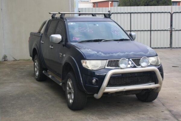 MITSUBISHI TRITON ML-MN 07/2006-04/2015 OUTER RIGHT REAR DOOR HANDLE CHROME - Image 4