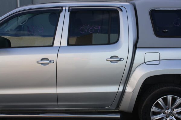 VOLKSWAGEN AMAROK 2H 12/2010-09/2012 WIPER ARM FRONT LEFT - Image 17