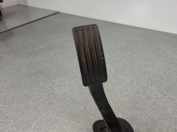 FORD TRANSIT VM 07/2006-02/2014 ACCELERATOR PEDAL ASSEMBLY - Image 2