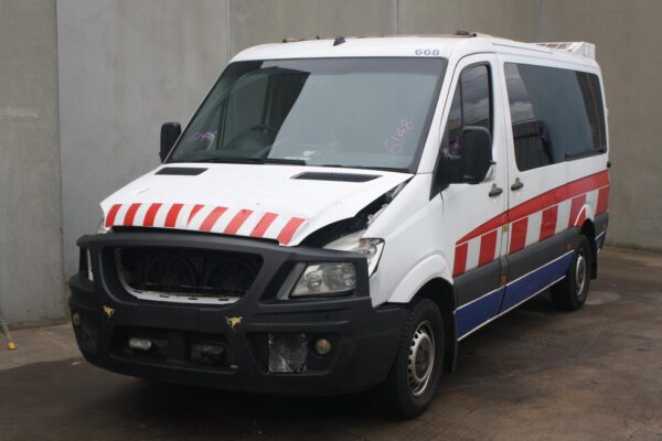 MERCEDES BENZ SPRINTER NCV3 10/2006-04/2018 RIGHT GUARD LINER REAR SECTION - Image 4