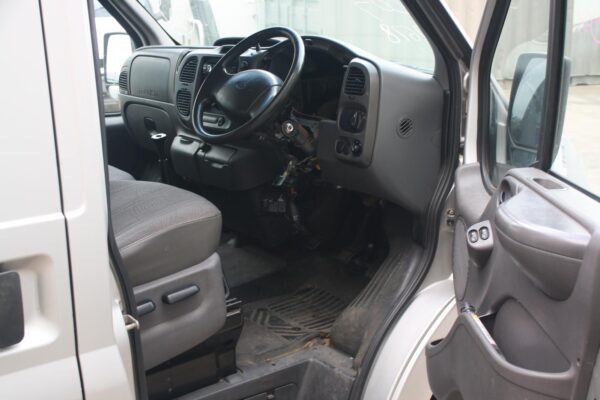 FORD TRANSIT VH-VJ 10/2000-08/2006 PAIR OF LIFT GATE STRUTS - Image 10