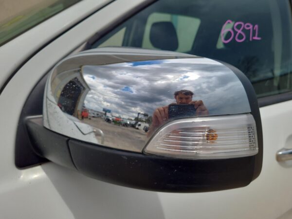 FORD RANGER PX 06/2011-04/2022 LEFT FRONT DOOR WINDOW DUAL CAB TEMPERED TYPE - Image 43