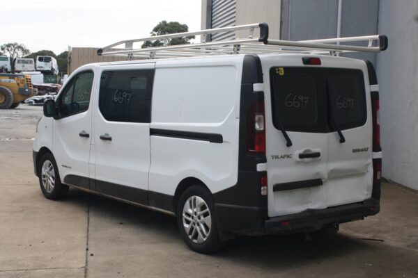 RENAULT TRAFIC X82 01/2015-ON JACK/TOOL KIT - Image 16