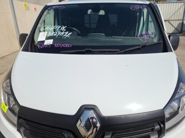 RENAULT TRAFIC X82 01/2015-ON LEFT TAILLIGHT IN BUMPER REFLECTOR - Image 8