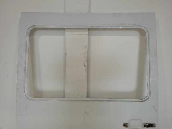 MERCEDES BENZ SPRINTER 06/2000-10/2006 RIGHT REAR SLIDING DOOR SHELL ONLY - Image 2