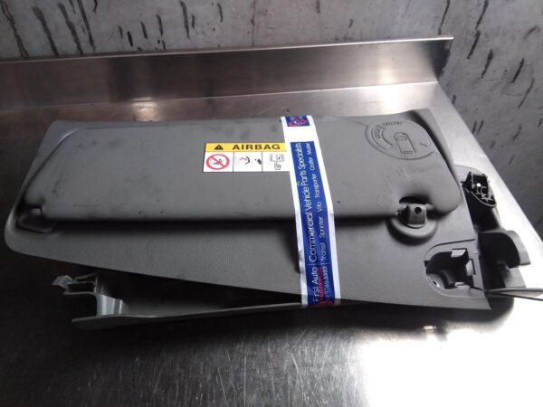 RENAULT MASTER X62 09/2011-ON SUN VISOR PAIR - Image 2