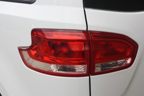 LDV G10 SV7A/SV7C 04/2015-2023 LEFT TAILLIGHT IN BUMPER WAGON/VAN - Image 11