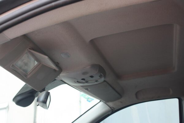 MERCEDES BENZ VITO 639 05/2004-01/2011 COURTESY LIGHT VAN - Image 19